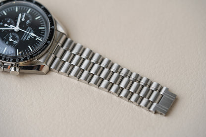 Omega Speedmaster Moonwatch 310.30.42.50.01.001 Hesalite