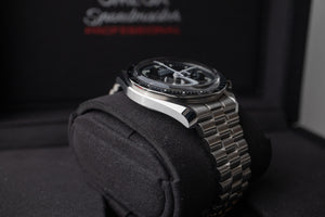 Omega Speedmaster Moonwatch referance 310.30.42.50.01.00 bottom left side of case 