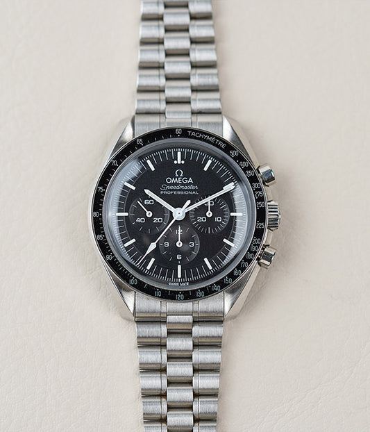 Omega Speedmaster Moonwatch 310.30.42.50.01.001 Hesalite