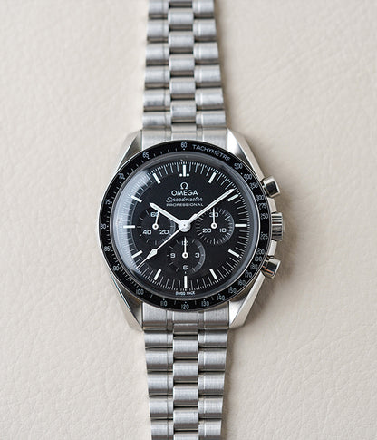 Omega Speedmaster Moonwatch 310.30.42.50.01.001 Hesalite