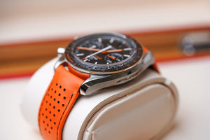 Omega Speedmaster Racing "Purist Edition" 329.32.44.51.01.001