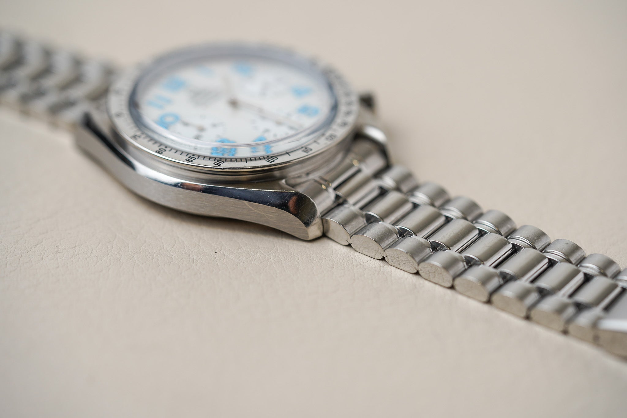 Omega Speedmaster Reduced Mother of Pearl Dial 3502.71