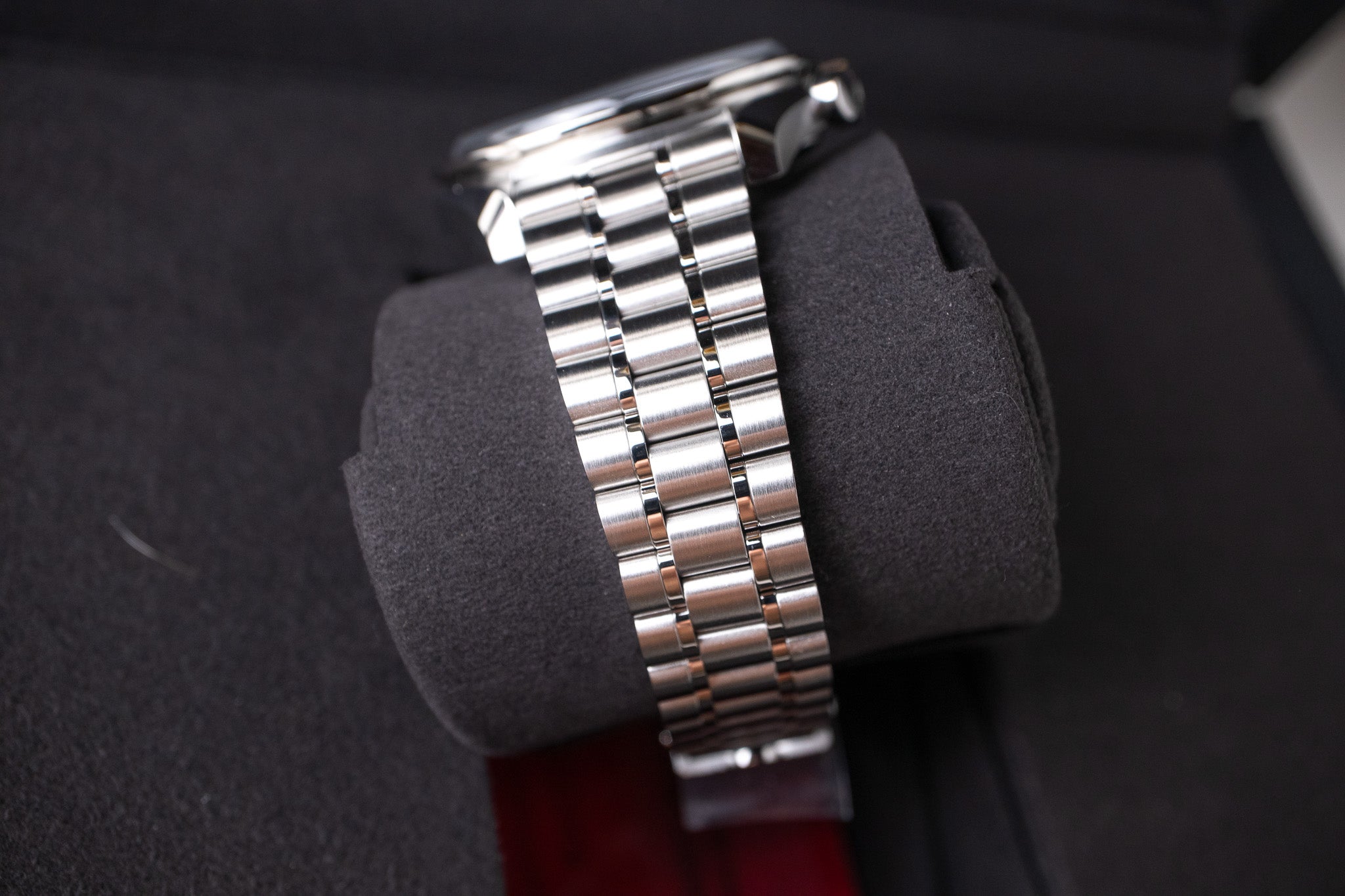Omega Speedmaster Sapphire 310.30.42.50.01.002