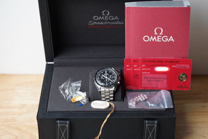 Omega Speedmaster Sapphire Sandwich 310.30.42.50.01.002