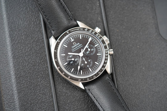 Omega Speedmaster Sapphire Sandwich 310.32.42.50.01.002 Leather