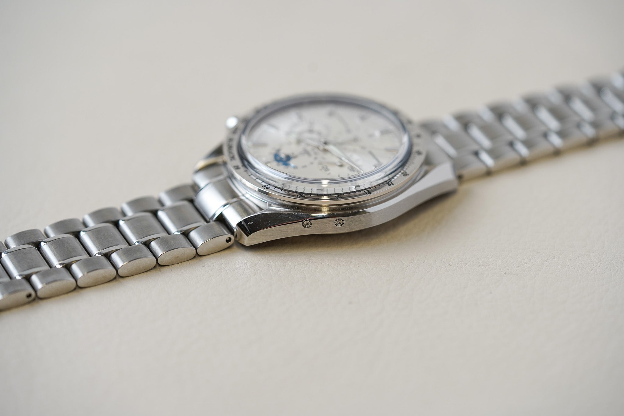 Omega Speedmaster Broad Arrow Silver Dial 'Moonphase' 3575.30