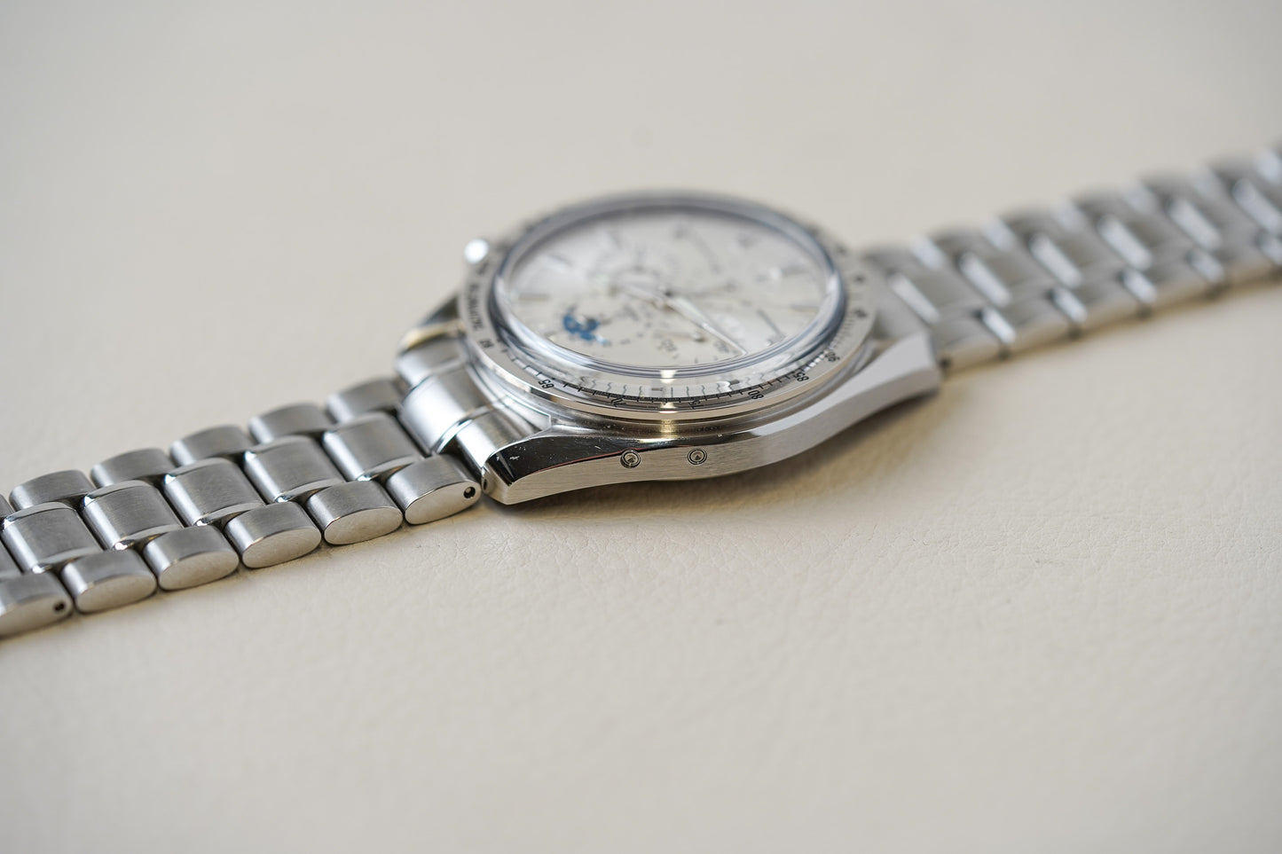 Omega Speedmaster Broad Arrow Silver Dial 'Moonphase' 3575.30