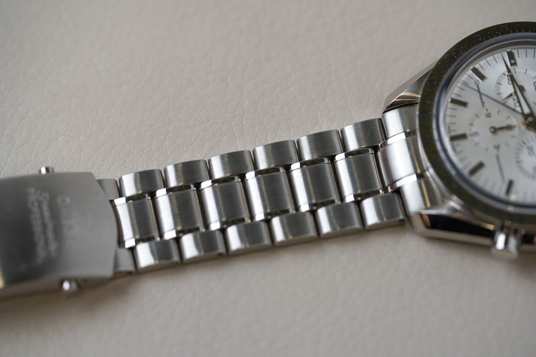 Omega Speedmaster Broad Arrow Silver Dial 'Moonphase' 3575.30