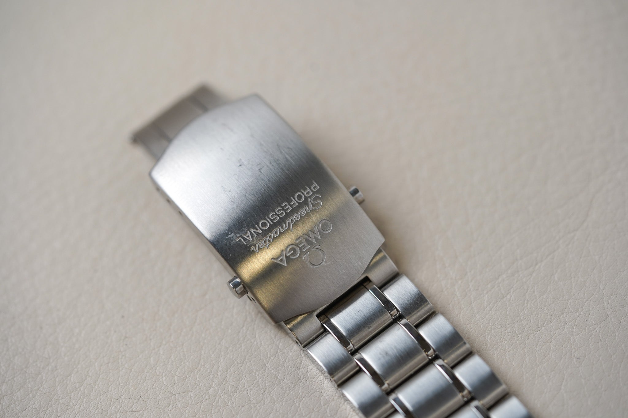 Omega Speedmaster Broad Arrow Silver Dial 'Moonphase' 3575.30