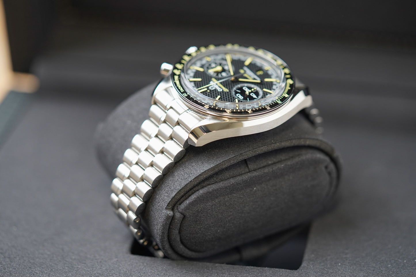 Omega Speedmaster Super Racing 329.30.44.51.01.003