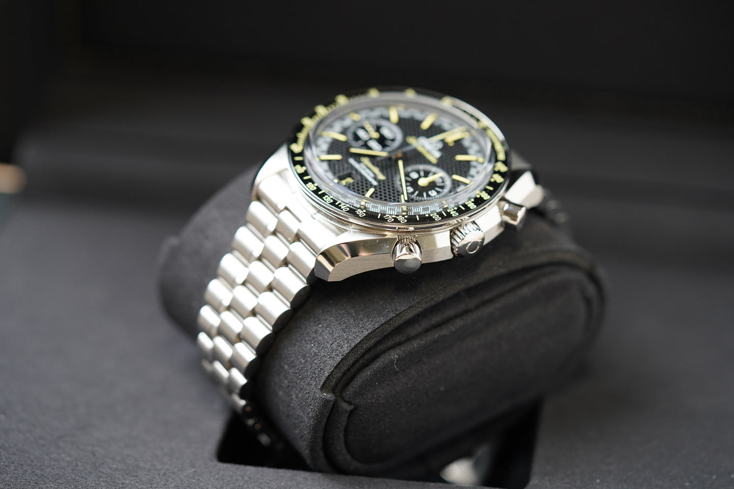 Omega Speedmaster Super Racing 329.30.44.51.01.003
