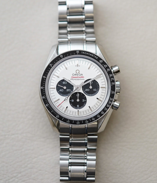 Omega Speedmaster Tokyo 2020 Panda 522.30.42.30.04.001
