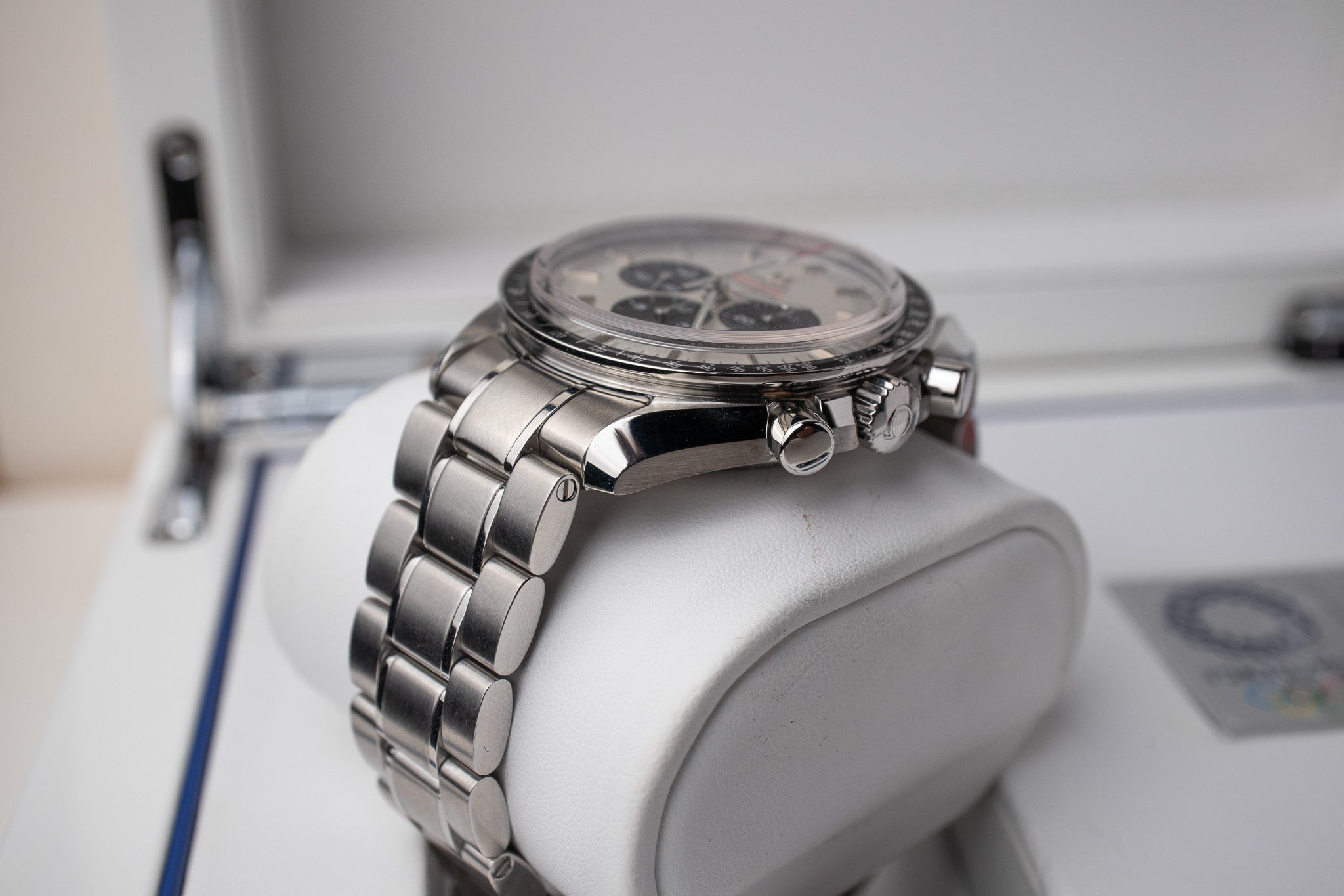 Omega Speedmaster Tokyo 2020 Panda 522.30.42.30.04.001 – Belmont