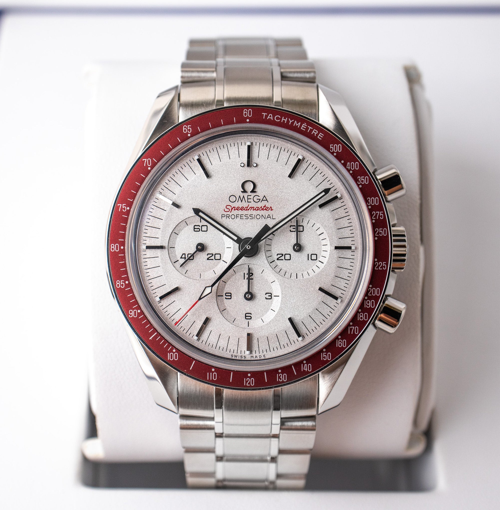 Omega Speedmaster Rising Sun Omega Speedmaster Tokyo 2020 “Rising Sun” 522.30.42.30.06.001 – Belmont ...