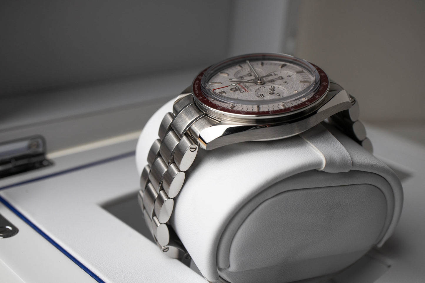 Omega Speedmaster Tokyo 2020 “Rising Sun” 522.30.42.30.06.001