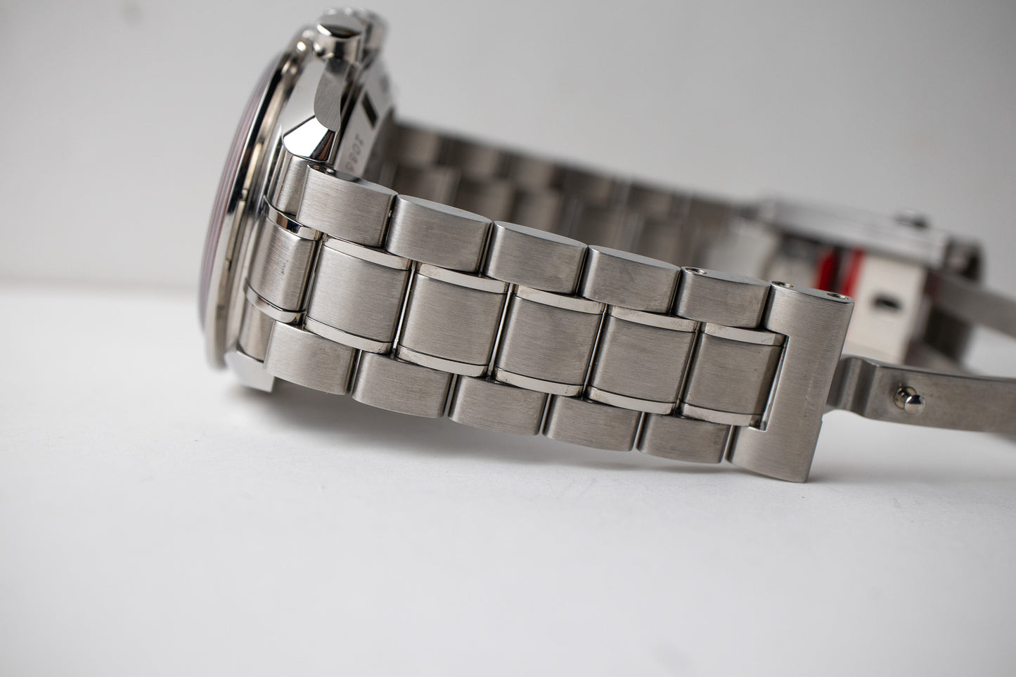 Omega Speedmaster Tokyo 2020 “Rising Sun” 522.30.42.30.06.001