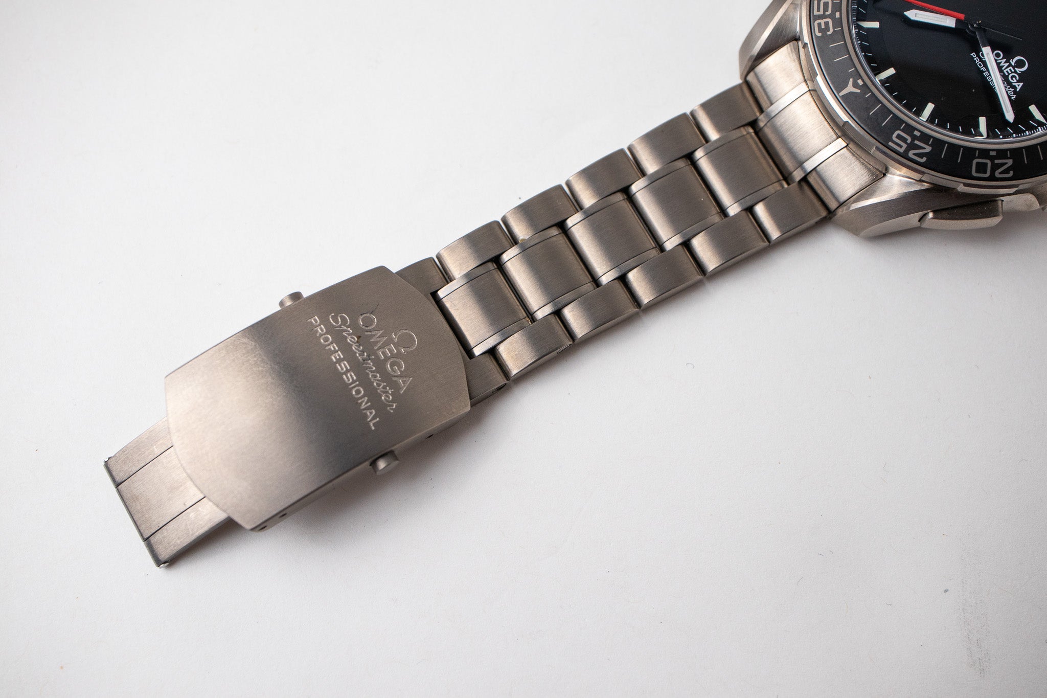 3ムーン① Men's watch Zodiac 