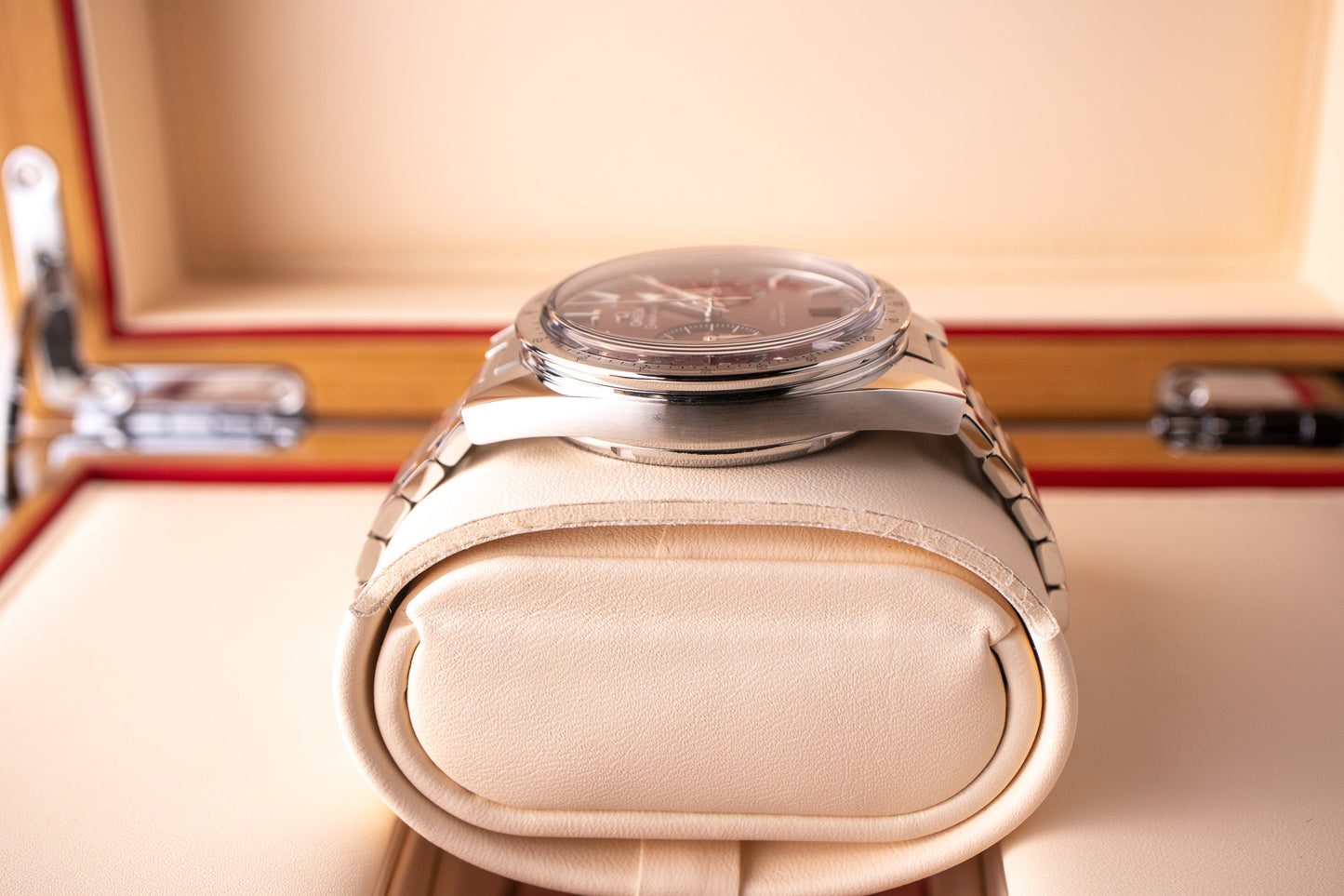 Omega Speedmaster 57' 40.5mm 332.10.41.51.11.001