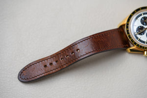 Omega Speedmaster 'Golden Panda' 3690.30