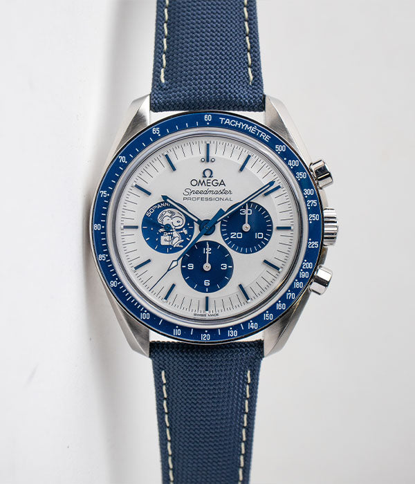 Omega Speedmaster “Silver Snoopy Award” 310.32.42.50.02.001
