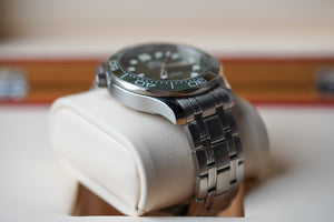 Omega Seamaster 300M Green 210.30.42.20.10.001 'Seaweed'