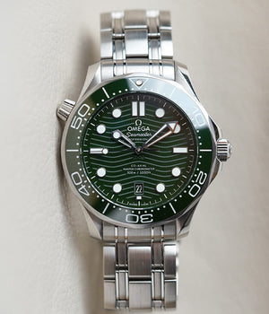 Omega Seamaster 300M Green 210.30.42.20.10.001 'Seaweed'
