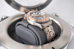 Omega Seamaster 300M Titanium ‑ Tantalum ‑ Sedna Gold 210.60.42.20.99.001