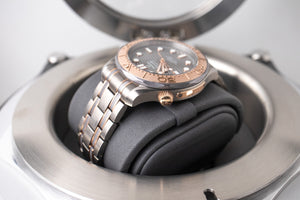 Omega Seamaster 300M Titanium ‑ Tantalum ‑ Sedna Gold 210.60.42.20.99.001