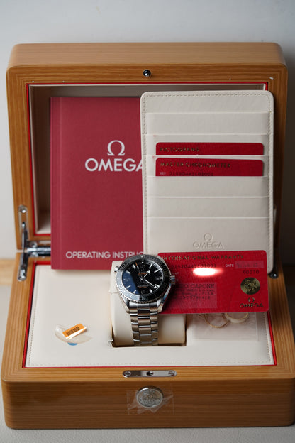 Omega Seamaster Planet Ocean 600M 215.30.44.21.01.001