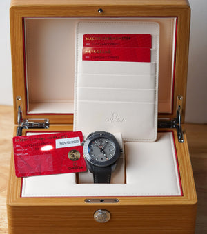Omega Seamaster Planet Ocean 600M GMT Grey Ceramic 215.92.46.22.99.002