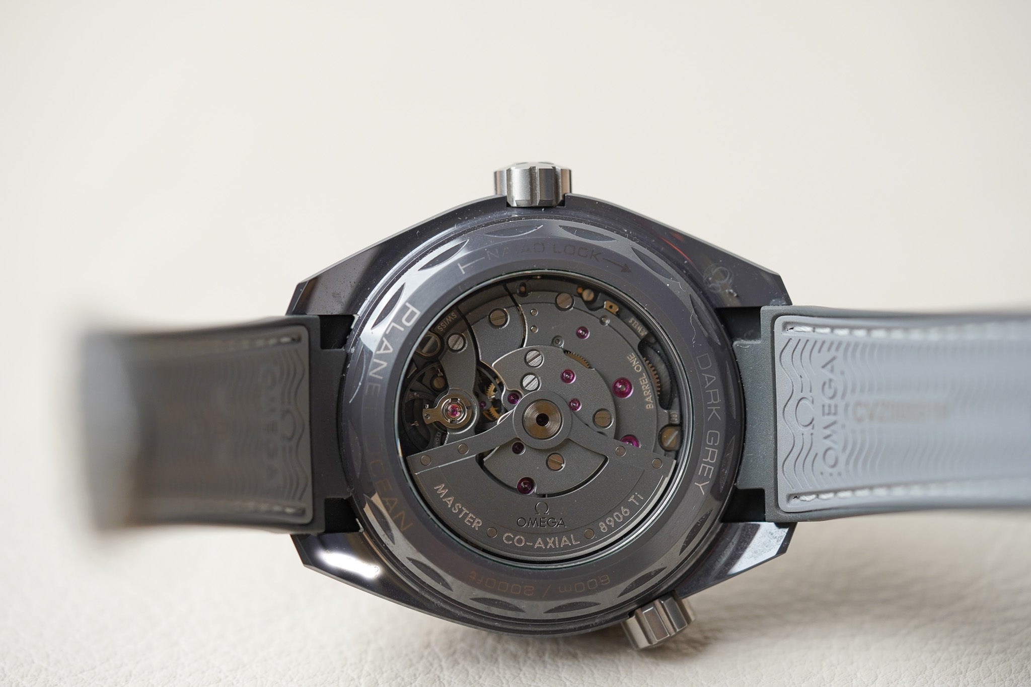 Omega Seamaster Planet Ocean 600M GMT Grey Ceramic 215.92.46.22