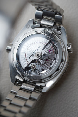Omega Seamaster Planet Ocean GMT 43.5mm "Oreo" 215.30.44.22.01.001