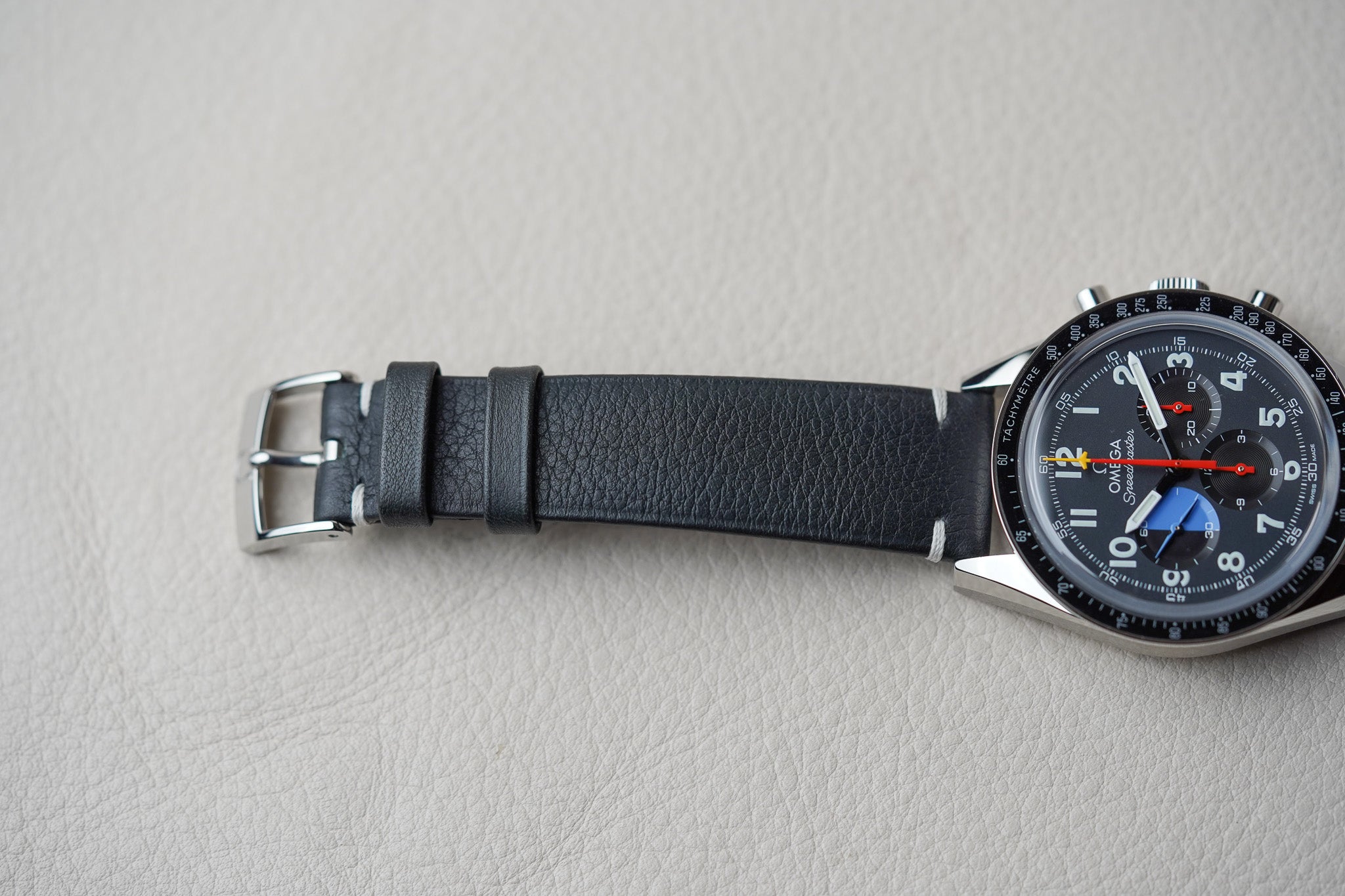 Omega Speedmaster 10th Anniversary Hodinkee 311.32.40.30.06.001