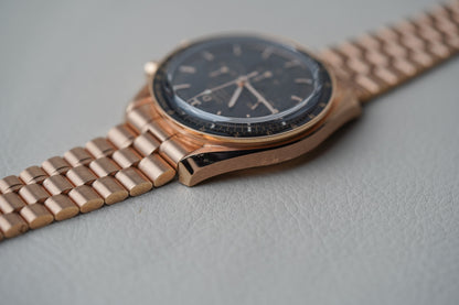Omega Speedmaster 18K Sedna Gold 310.60.42.50.01.001