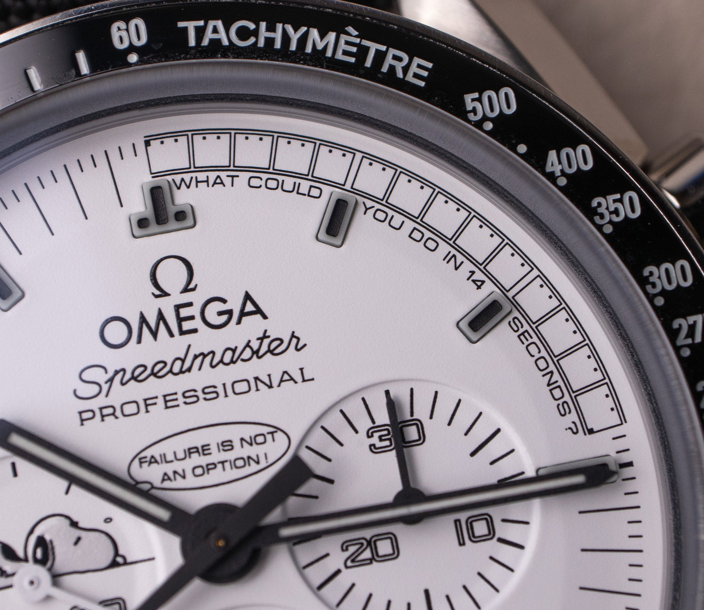 Omega Speedmaster Apollo 13 Snoopy '45th Anniversary' 311.32.42.30.04.003