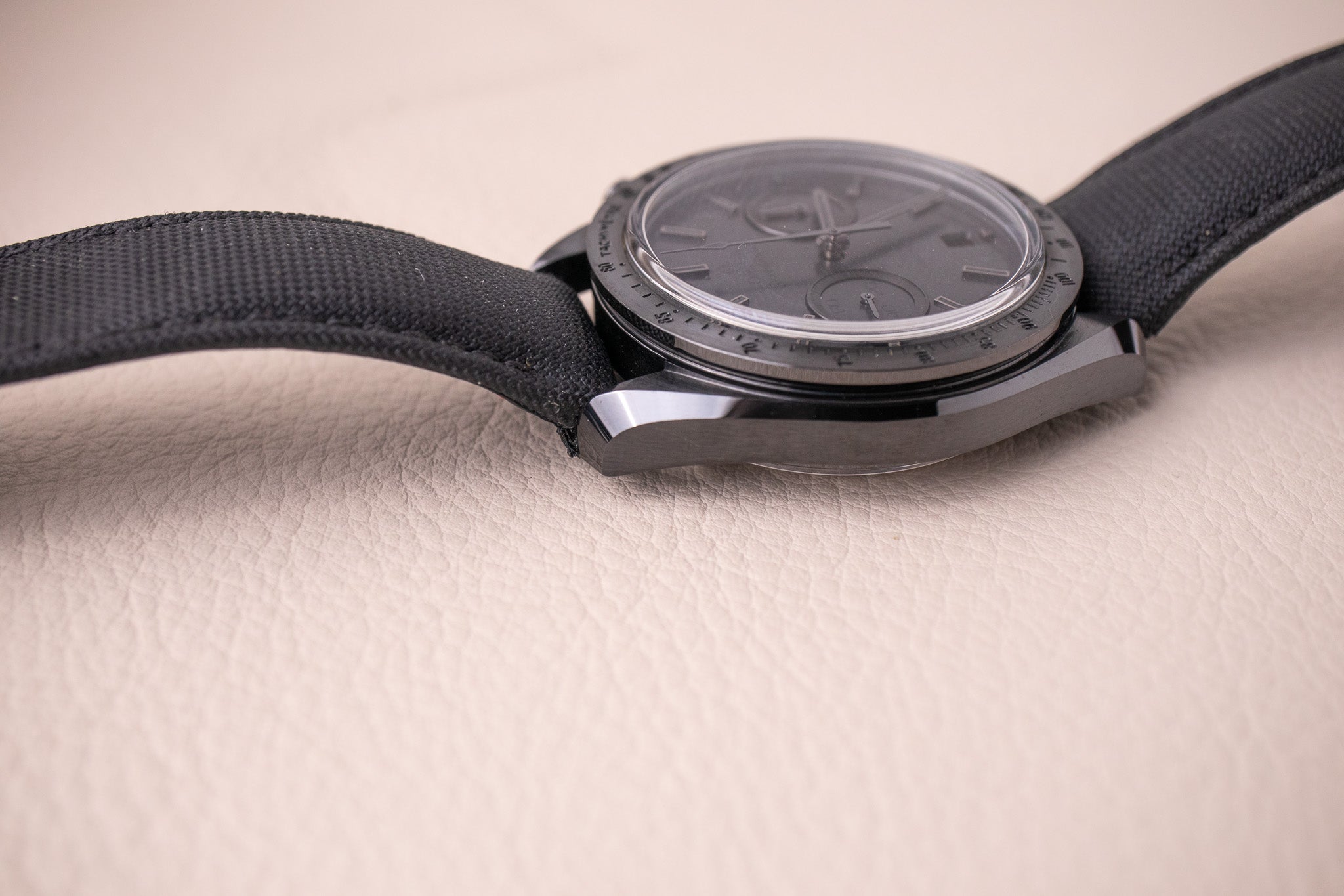 Omega Speedmaster Dark Side of The Moon 'Black Black' 311.92.44.51.01.005
