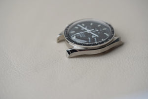 Omega Speedmaster Master Sultanate of Oman Khanjar Limited 310.30.42.50.01.003