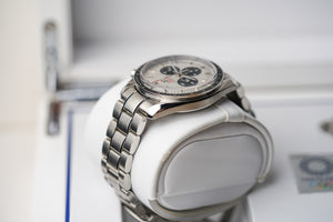 Omega Speedmaster Tokyo 2020 Panda 522.30.42.30.04.001