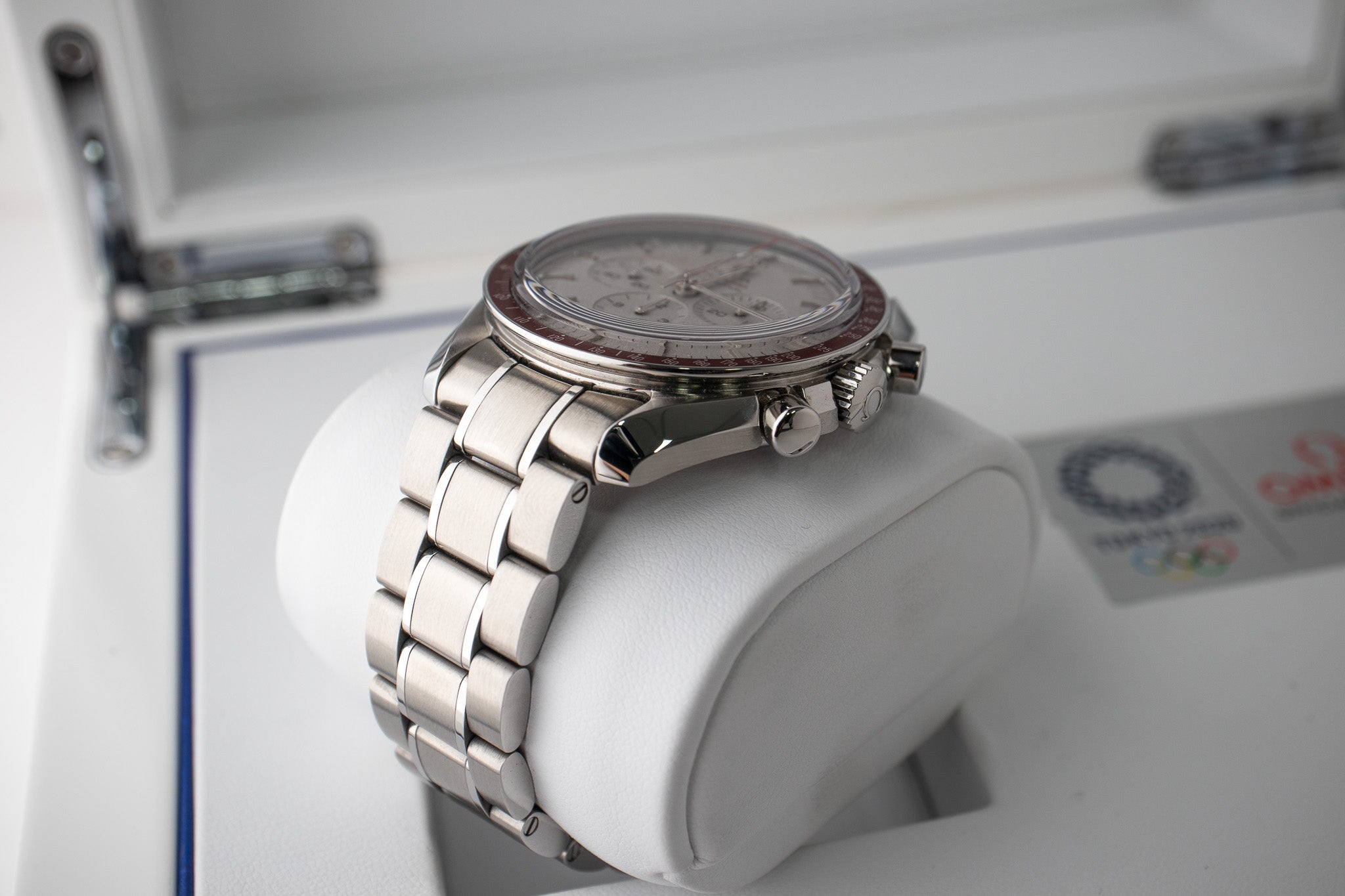 Omega Speedmaster Rising Sun Omega Speedmaster Tokyo 2020 “Rising Sun” 522.30.42.30.06.001 – Belmont ...