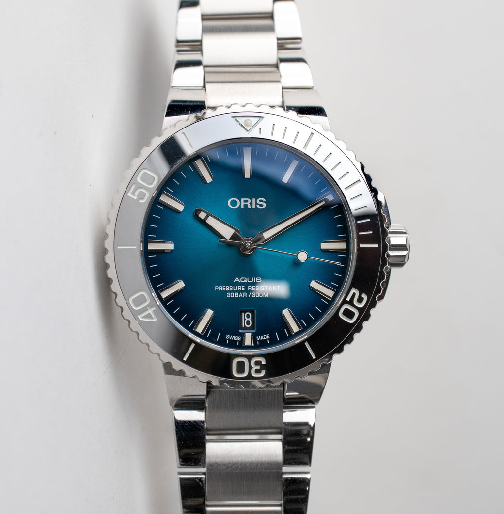 Oris Aquis Date Blue Dial