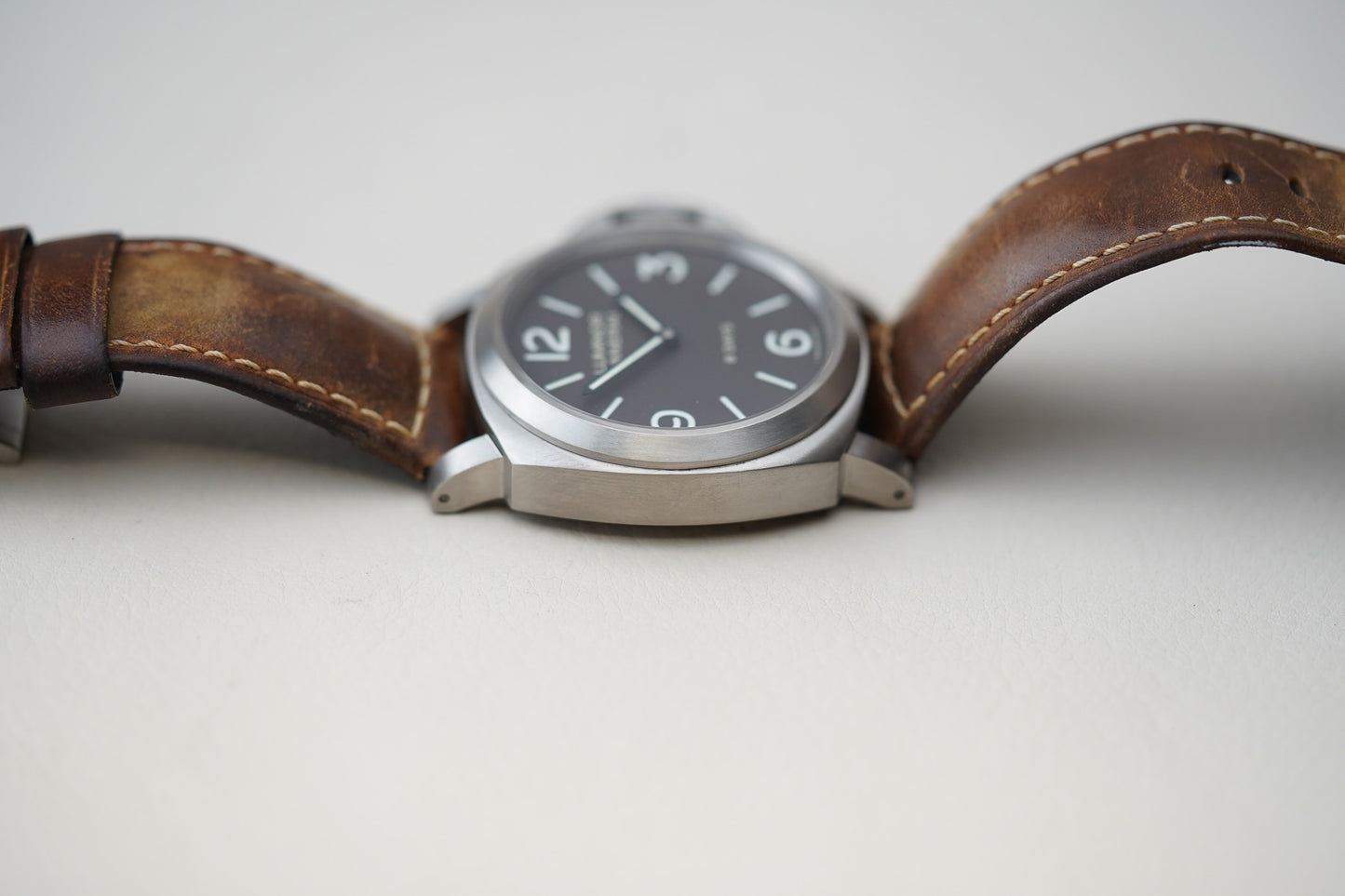 Panerai Luminor Base 8 Days 'Titanio' PAM00562