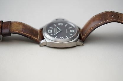 Panerai Luminor Base 8 Days 'Titanio' PAM00562