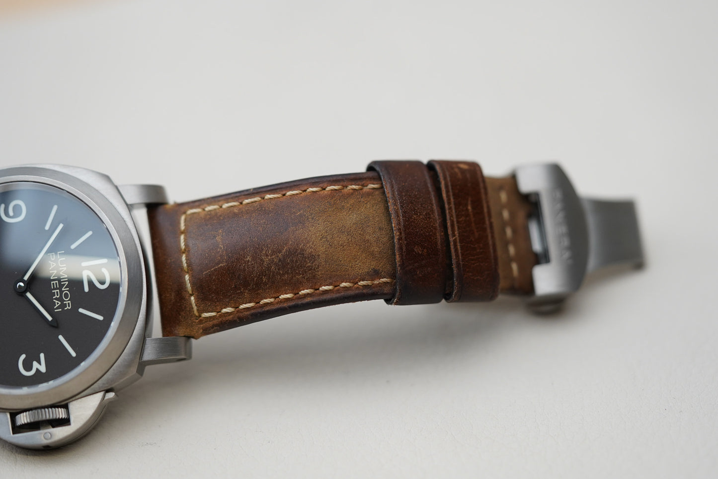 Panerai Luminor Base 8 Days 'Titanio' PAM00562