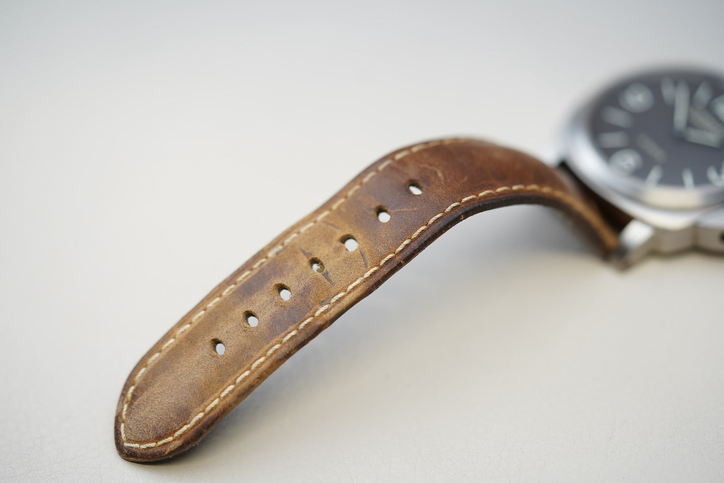 Panerai Luminor Base 8 Days 'Titanio' PAM00562