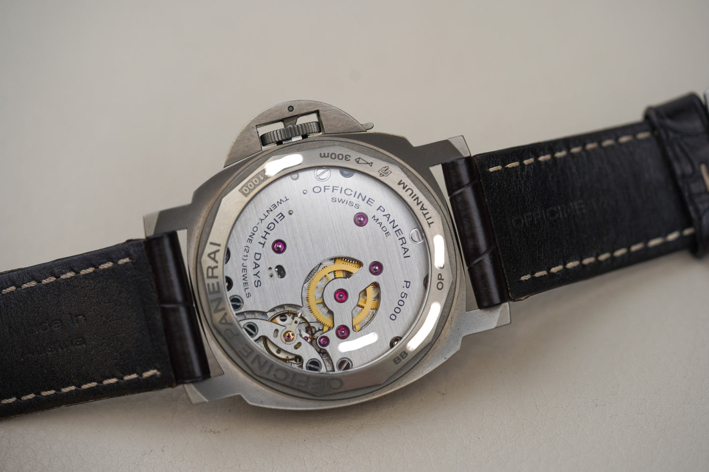 Panerai Luminor Base 8 Days 'Titanio' PAM562