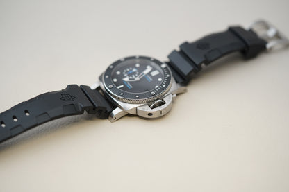 Panerai Luminor Submersible PAM00683