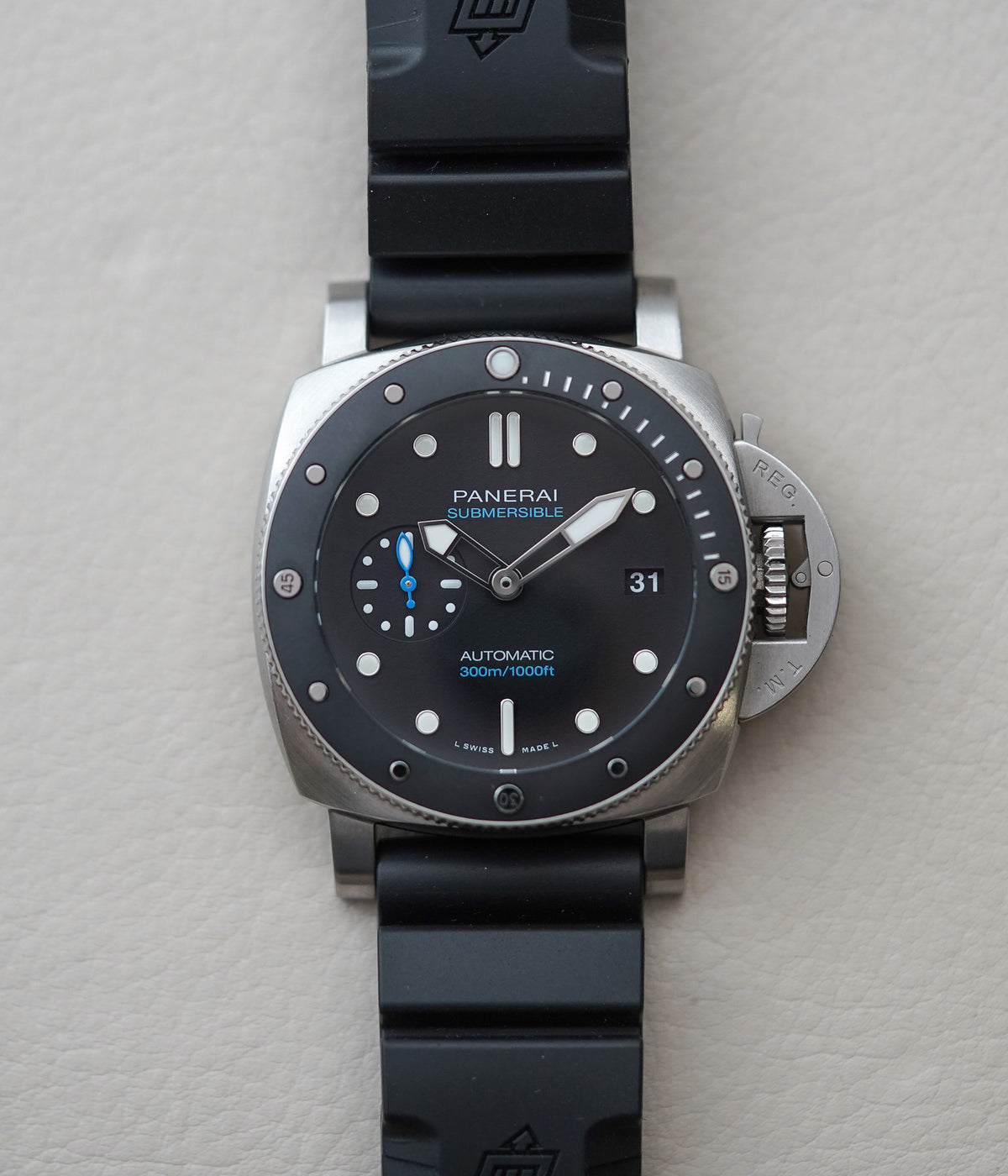 Panerai Luminor Submersible PAM00683