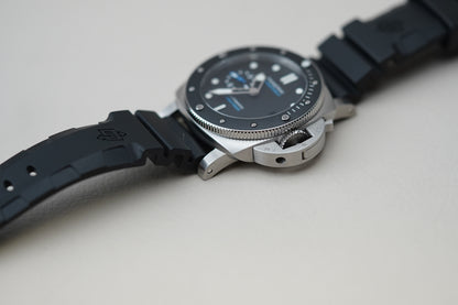 Panerai Luminor Submersible PAM01683