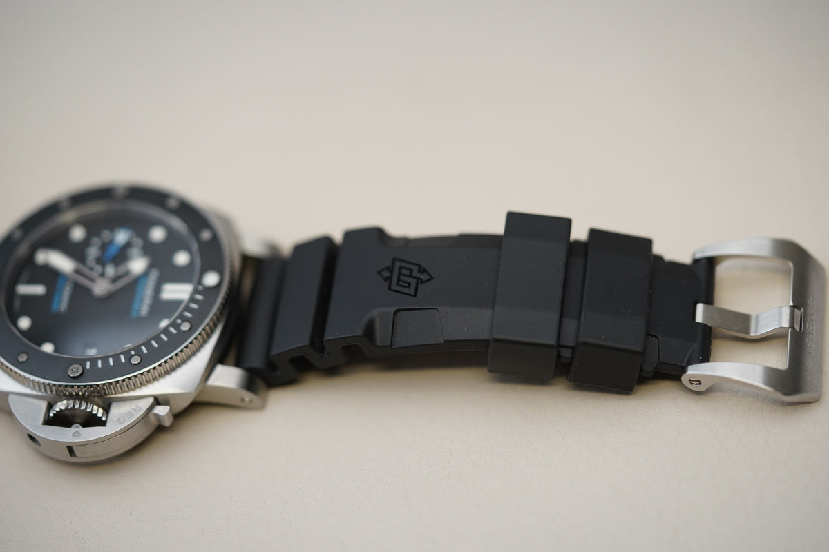 Panerai Luminor Submersible PAM01683