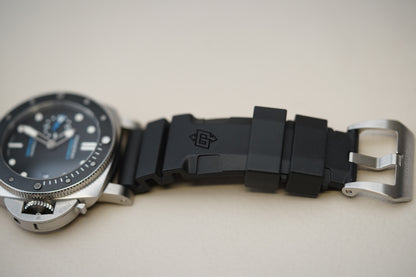 Panerai Luminor Submersible PAM01683